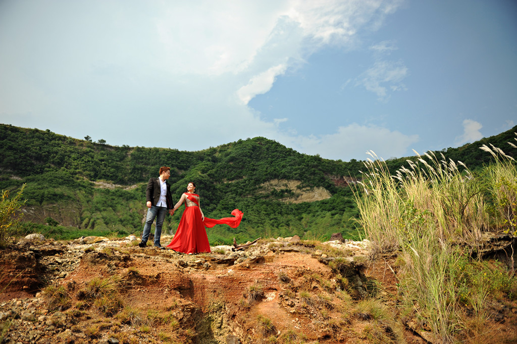 J-L Taal Volcano Prenup 022