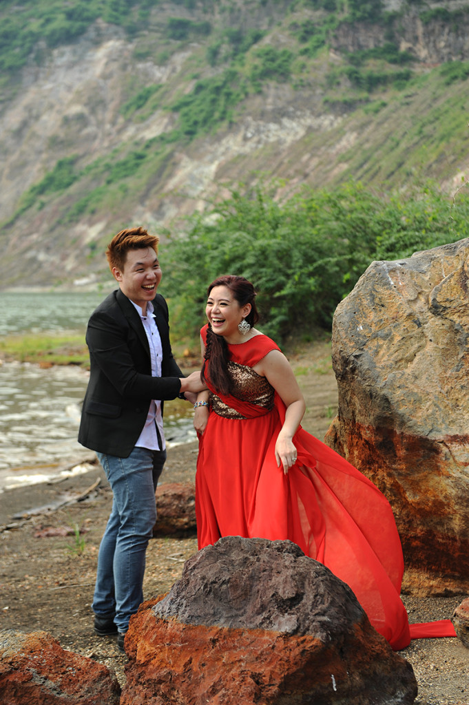 J-L Taal Volcano Prenup 49